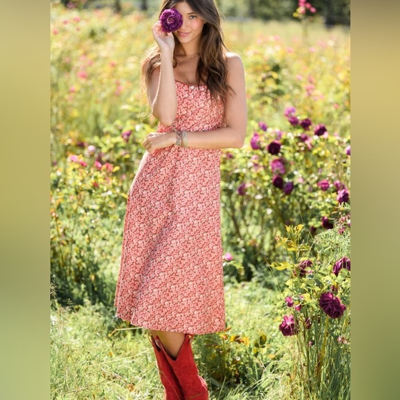 New with tags altard state emerie midi dress - Picture 3 of 4